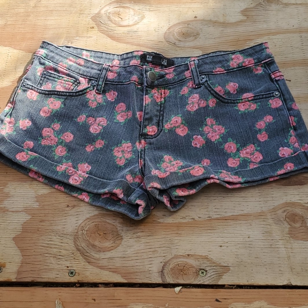 Forever 21 rose shorts
